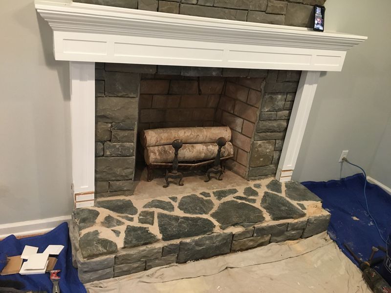Fireplace & Mantel Renovation project photograph 4